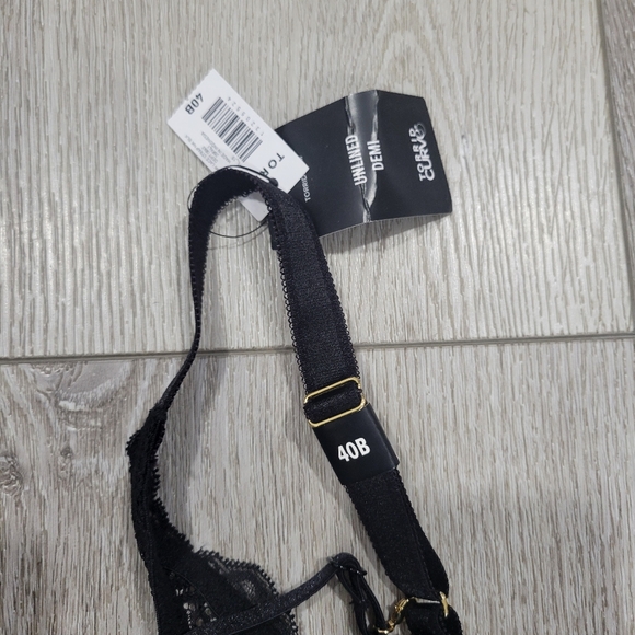 Torrid Unlined Demi Curve Bra - Picture 10 of 12